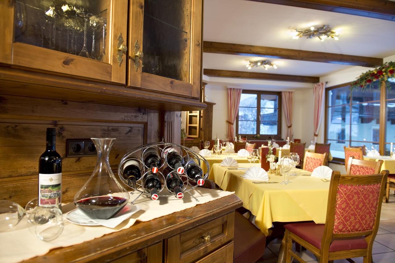 Hotel Seeblick Goldegg Exterior foto